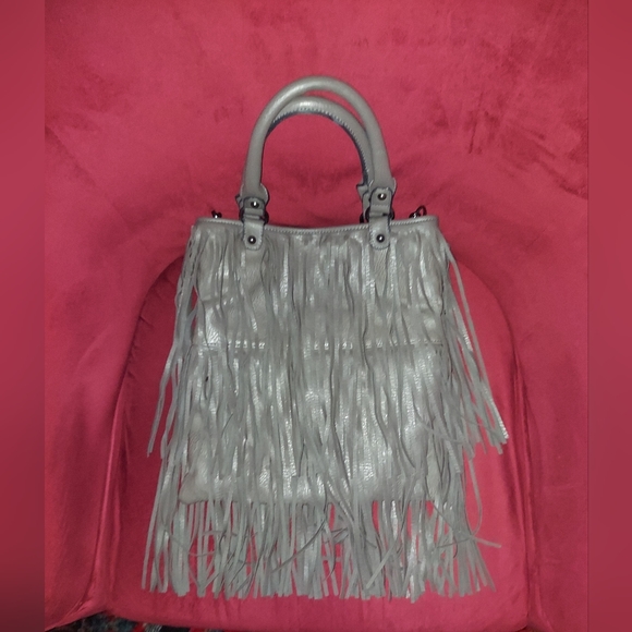 FRINGE BAG, GREY, BEAUTIFUL BAG, BY BAM FOREVER, CROSSBODY/TOP HANDLE, - Picture 4 of 10